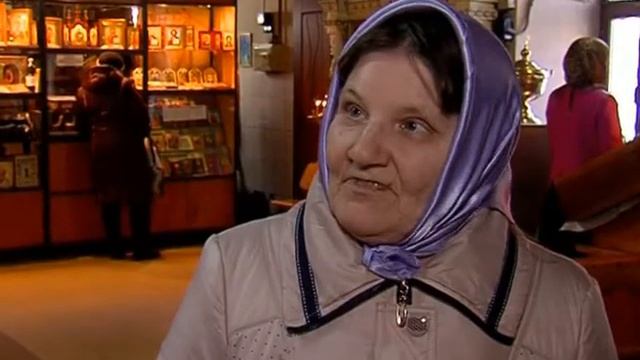 В Яковлевкий храм доставили частичку хитона Святителя смотреть онлайн