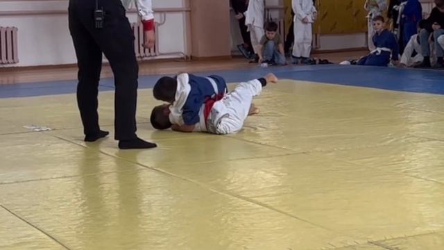 1/8, 24 kg, Актобе, 08.10.23 «Bravyi Jiu-Jitsu Championship Kids» смотреть онлайн