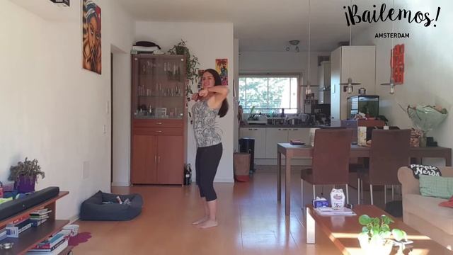I like to move it' (from Madagascar) - Dance for kids representing Africa смотреть онлайн