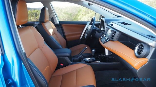 2016 Toyota RAV4 Hybrid Review, смотреть онлайн