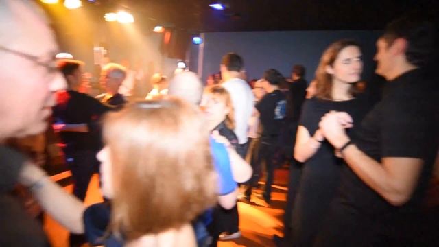 Mannequin challenge de #CubaLibregrupo au Studioscène du Plessis-Robinson смотреть онлайн