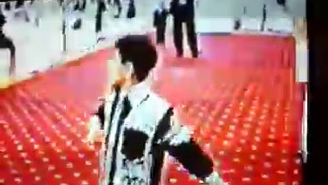 Ilkin balam toyda oynayir смотреть онлайн