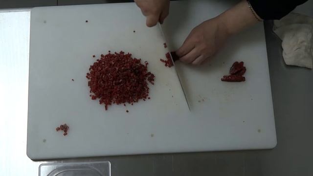Закуска Тар-тар из телятины быстрый рецепт приготовления. смотреть онлайн