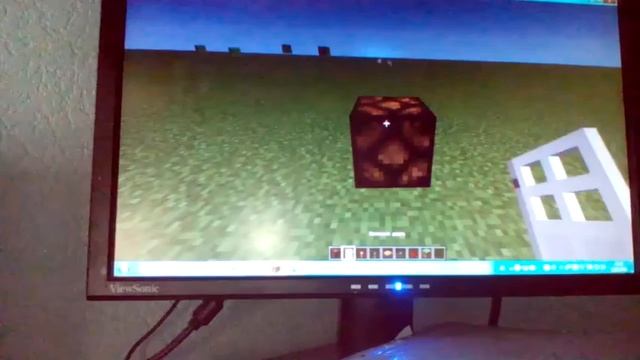 Как открыть железную дверь и как включить лампу в minecraft смотреть онлайн
