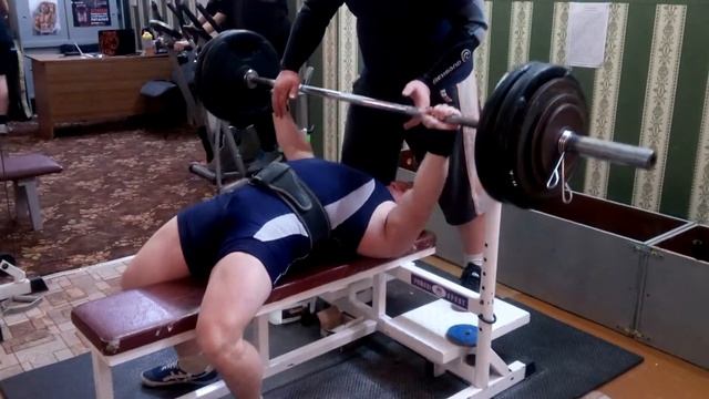 Жим лёжа 135 х 7 смотреть онлайн