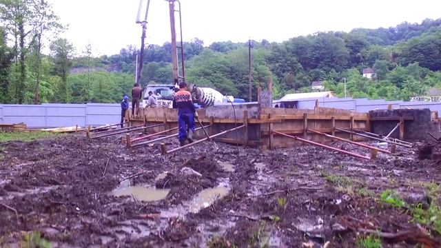 Строим дом из Газоблока, Мацеста, Тенистая поляна  Часть3  Полетели