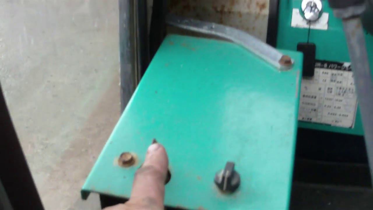 ITOZOR-SERVIS Ролик-2 Промывка мини трактора Коматсу, спасаем СО - ДВС