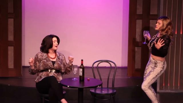 Nicole Blume - "Roma" - Groundlings Writing Lab Sketch смотреть онлайн