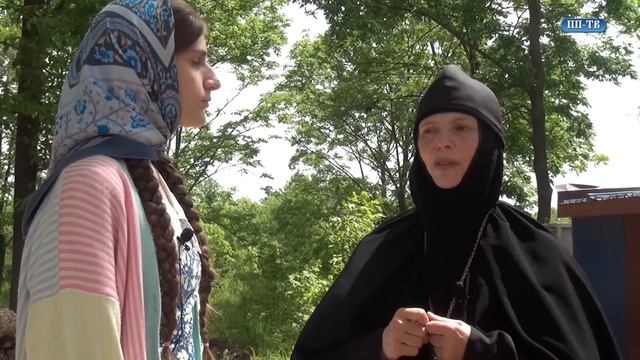 В гостях у матушки Феодосии, настоятельницы Казанского женского монастыря п. Раздольное. смотреть онлайн