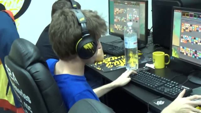 Na`Vi vs 4anchors - Game 3 - Pick phase @ TI5 Quali смотреть онлайн