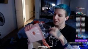 МАЗЕЛЛОВ РАСПАКОВЫВАЕТ ПОСЫЛКИ + ROBLOX + ВИДОСЫ + ИГРАЕТ В UNDERTALE #3 | ЧАСТЬ 1 | 31.10.22