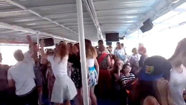 Выпускной 2018 на теплоходе "Волга-2" смотреть онлайн