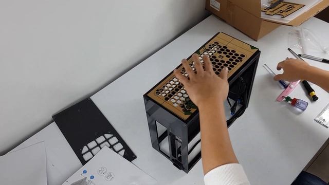 Assembly guide included, Small but strong, MINI ITX GEEEK A60 PLUS With Riser Cable to 5600X 3080 смотреть онлайн