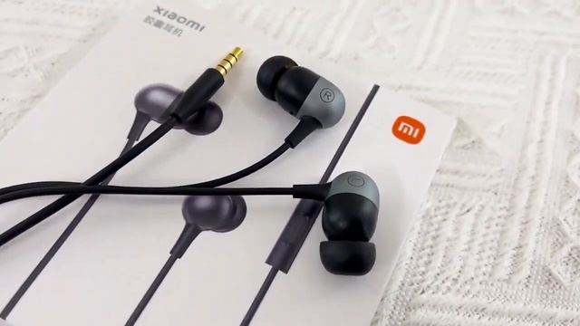 Earphone Xiaomi DDQ01WM смотреть онлайн