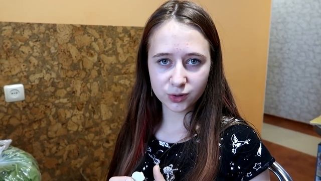 Мои оценки за год! Подарок  и ПОСЫЛКА от БАБУШКИ и ДЕДУШКИ на День защиты детей. DiLi Play Vlog