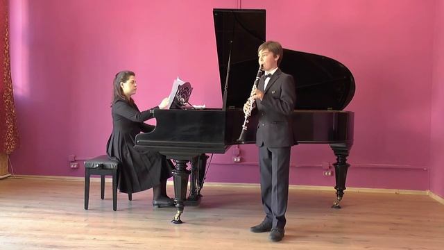 Каркич Константин 11 лет , 5 класс ССМШ , Марко Пьютц "Танец" смотреть онлайн
