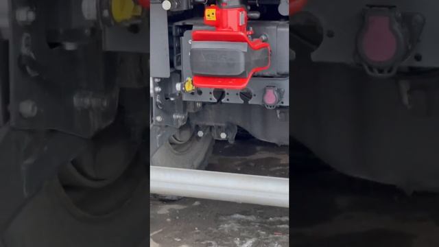 Фаркоп для самосвала Вольво 8х4. Под прицеп с поворотным кругом