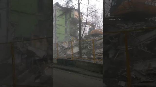 Снос дома по ул.Фестивальная 29, ч.4. смотреть онлайн