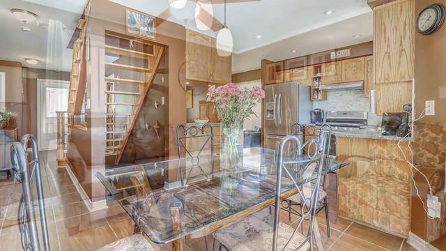 15 Margaret Pl, Georgina, ON смотреть онлайн