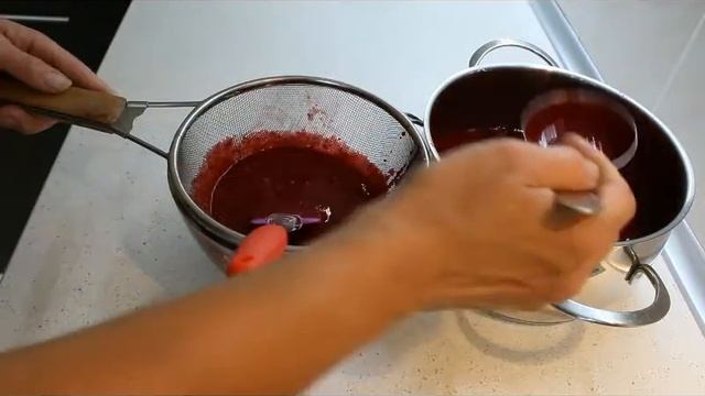 МАЛИНОВОЕ ПЮРЕ | ФРУКТОВОЕ ПЮРЕ | КАК ПРИГОТОВИТЬ ПЮРЕ | ПРОСТОЙ РЕЦЕПТ смотреть онлайн