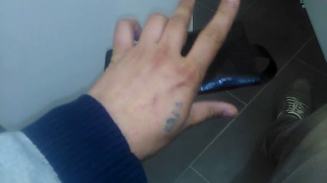 Шок чехлы для телефона которые сами летят в руки. смотреть онлайн