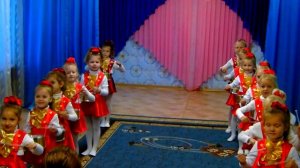 Танец девочек с барабанами, открытие участника проекта Город своими руками г. Зеленодольск