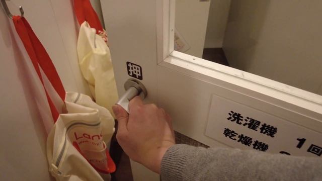 日本一安く泊まれる鍵付き防音個室 ?ネットカフェ快活クラブに宿泊してみた【東京 秋葉原】 смотреть онлайн