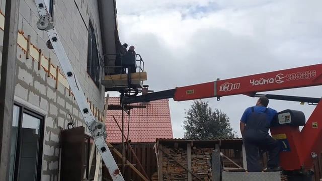 подшиваем свесы! Используем люльку. Быстро и просто! смотреть онлайн