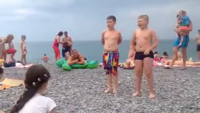Певцы на пляже Анапа смотреть онлайн