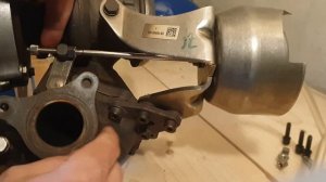 W204 w205 OM651.How to register the turbo pneumatic actuator