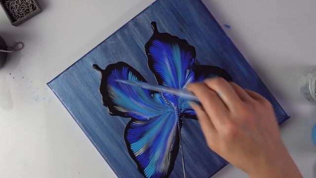 EASY + QUICK Chain Pull Butterfly + Background Stencil! | AB Creative Tutorial смотреть онлайн