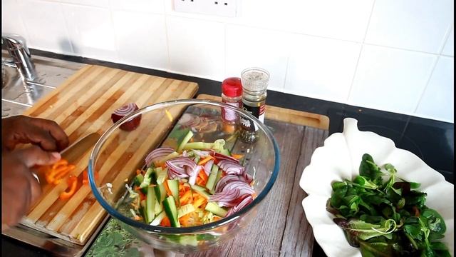 How To Make Carrot And Apple Salad Recipe !! Chef Ricardo Juice Bar смотреть онлайн