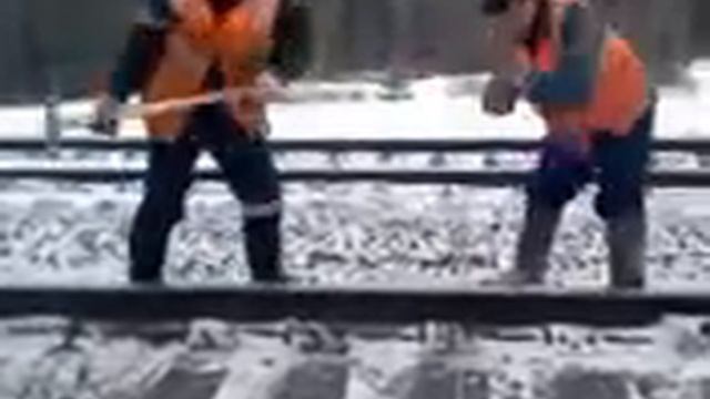 Синхронное забивание костылей УСБ смотреть онлайн