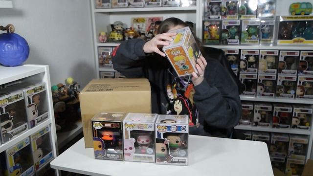 Unboxing 5 more Chalice Collectibles Hunt for the Grail Mystery Boxes! смотреть онлайн