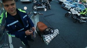 СОТРУДНИК ДПС ОСТАНОВИЛ НА СКУТЕРЕ 50 кубов или УЛОВКИ ПОЛИЦИИ ГИБДД