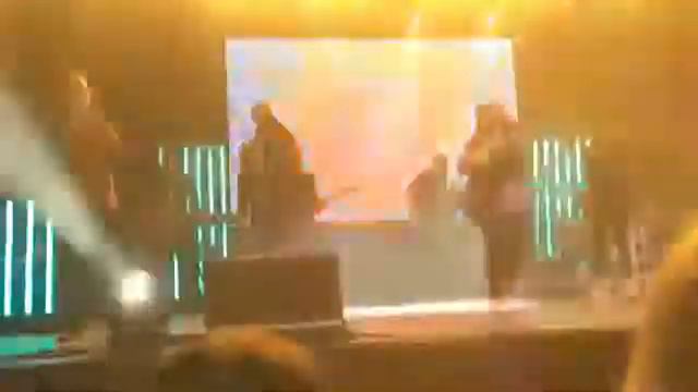 Жив Во Мне Ты - Хиллсонг Москва Wake Hillsong Russia Moscow смотреть онлайн
