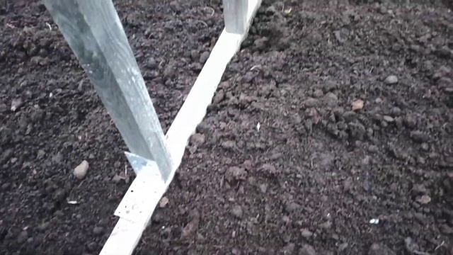 Универсальный парник своими руками для томатов, перцев, огурцов и баклажанов. 16+ смотреть онлайн