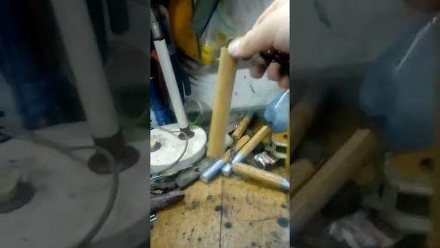 Как делать нунчаки дома. смотреть онлайн