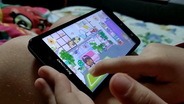 Юля-Игруля 010 ИГРА, В КОТОРОЙ НАДО ИГРАТЬ, ПОКУПАТЬ, ГОТОВИТЬ, КУШАТЬ, КУПАТЬСЯ, СПАТЬ И... ЖИТЬ смотреть онлайн