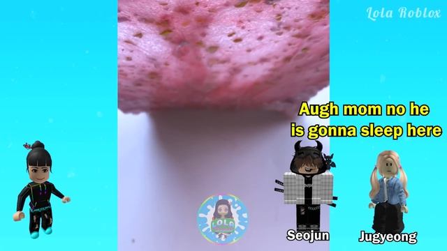 TEXT To Speech Emoji Groupchat Conversations | A Handsome Guy Just Flirts With Me As A Joke.. смотреть онлайн
