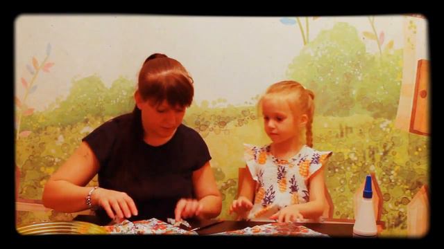 Копия видео "DIY, Hand Made, Красим яйца, вместе! Вместе это просто, быстро, красиво." смотреть онлайн