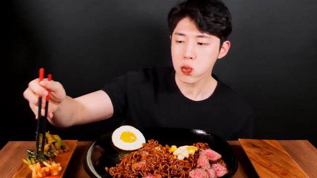 SUB) 짜파게티, 채끝살? 갓김치, 파김치 먹방 MUKBANG EATING SOUND ASMR EATING SHOW AJEOC 아재옥 смотреть онлайн
