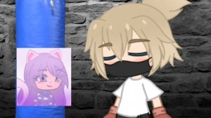 Йоши испугался (бедный Йоши). А чё тут в начале происходит?