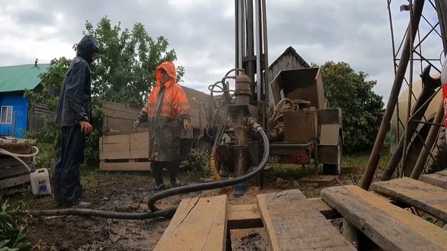 Углубили ранее пробуренную скважину .тм-80. We have deepened a previously drilled well смотреть онлайн