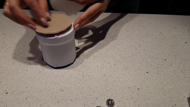 Пуфик для куклы из баночки от крема