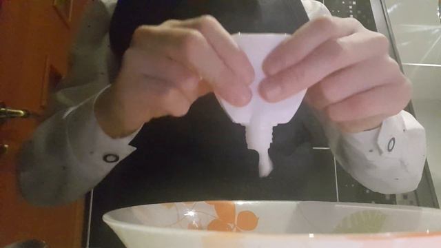 Проверяю клея клей