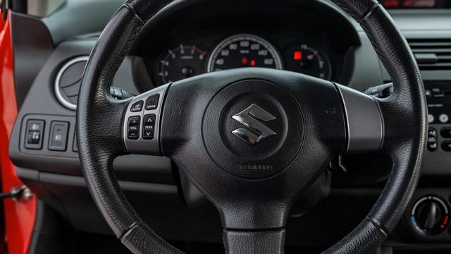 Suzuki Swift 2007r. 1.3 Benzyna 92 KM смотреть онлайн