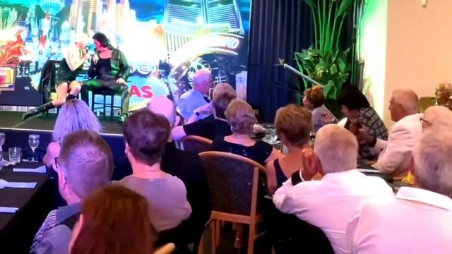 Vegas Baby!!! A Cabaret Show смотреть онлайн