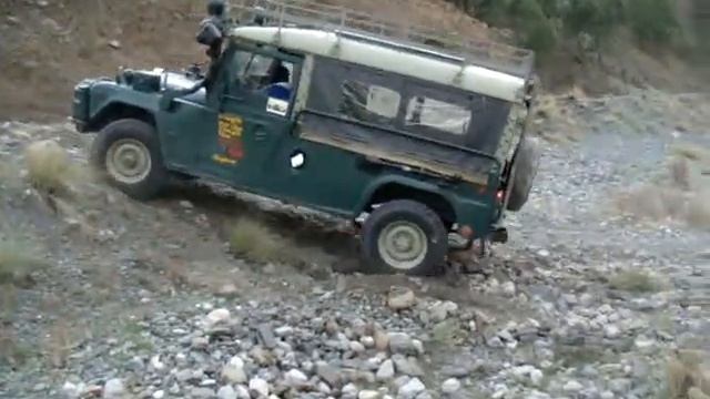 Austin Gypsy climbing the "rock hill" смотреть онлайн