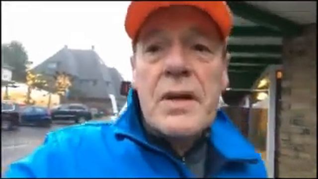 Willem Pel in Blaricum dorp over o.a. Albert Heijn смотреть онлайн